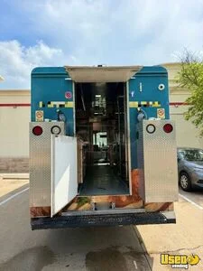 2004 Mt35 Step Van Kitchen Food Truck All-purpose Food Truck Exterior Customer Counter Mississippi Diesel Engine for Sale
