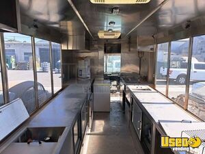 2004 Mt35 Step Van Kitchen Food Truck All-purpose Food Truck Generator California Diesel Engine for Sale