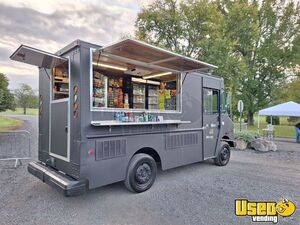 2004 Mt45 All-purpose Food Truck Air Conditioning Virginia Diesel Engine for Sale