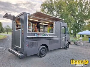 2004 Mt45 All-purpose Food Truck Air Conditioning Virginia Diesel Engine for Sale