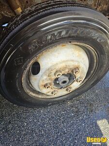 2004 Mt45 Chassis All-purpose Food Truck Triple Sink Virginia Diesel Engine for Sale