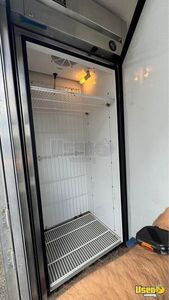 2004 Mt45 Coffee & Beverage Truck Hand-washing Sink Texas Diesel Engine for Sale