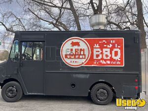 2004 Mt45 Kitchen Food Truck All-purpose Food Truck Stainless Steel Wall Covers Maryland Diesel Engine for Sale