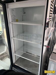 2004 Mt45 Kitchen Food Truck All-purpose Food Truck Steam Table Maryland Diesel Engine for Sale