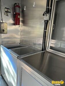 2004 Mt45 Step Van All-purpose Food Truck All-purpose Food Truck Reach-in Upright Cooler North Carolina Diesel Engine for Sale