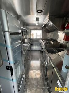 2004 Mt45 Step Van Kitchen Food Truck All-purpose Food Truck Fryer Virginia for Sale