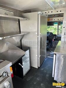 2004 Mt45 Step Van Kitchen Food Truck All-purpose Food Truck Generator Ohio Diesel Engine for Sale