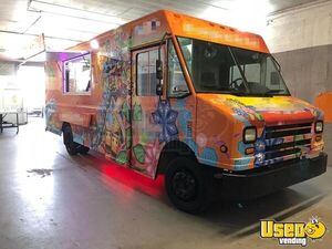 2004 Mt45 Utilimaster Step Van Kitchen Food Truck All-purpose Food Truck Florida Diesel Engine for Sale