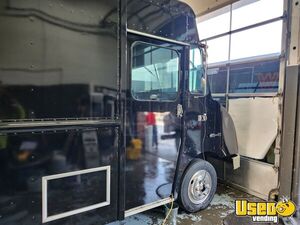 2004 Mt55 All-purpose Food Truck Air Conditioning Missouri Diesel Engine for Sale
