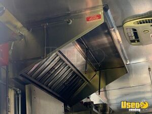 2004 Mt55 Chassis - Mercedes-benz Mbe-900 Engine All-purpose Food Truck Exterior Customer Counter New Jersey Diesel Engine for Sale