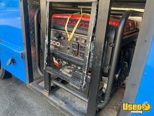 2004 Mt55 Chassis - Mercedes-benz Mbe-900 Engine All-purpose Food Truck Upright Freezer New Jersey Diesel Engine for Sale