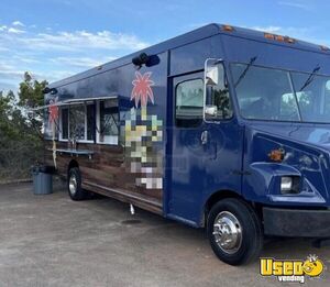 2004 Mt55 Kitchen Food Truck All-purpose Food Truck Concession Window Oklahoma Diesel Engine for Sale