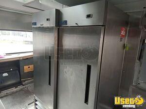 2004 Mvw All-purpose Food Truck Electrical Outlets New York Diesel Engine for Sale