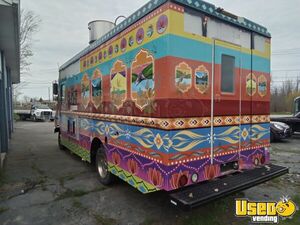 2004 Mvw All-purpose Food Truck Exterior Customer Counter New York Diesel Engine for Sale