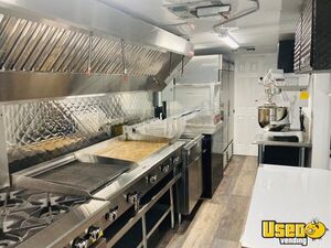 2004 Mwv All-purpose Food Truck Exterior Customer Counter Texas Diesel Engine for Sale