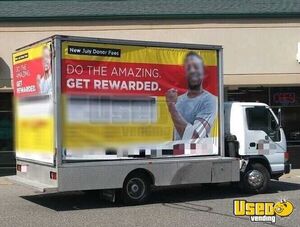 2004 Npr Mobile Billboard Truck Transmission - Automatic Michigan Gas Engine for Sale