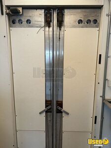 2004 P-series All-purpose Food Truck Gray Water Tank Minnesota Diesel Engine for Sale
