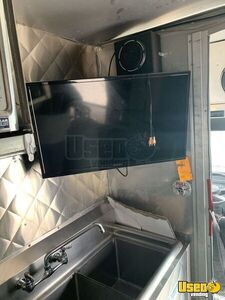 2004 P30 Workhorse All-purpose Food Truck Flatgrill Texas for Sale