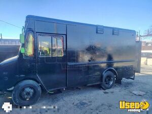 2004 P40 All-purpose Food Truck New York Diesel Engine for Sale