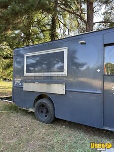 2004 P42 All-purpose Food Truck Cabinets Louisiana Diesel Engine for Sale