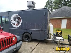 2004 P42 All-purpose Food Truck Concession Window Alabama Diesel Engine for Sale