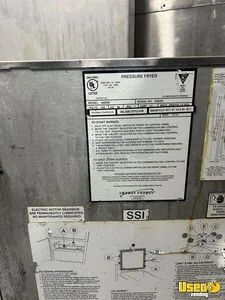 2004 P42 All-purpose Food Truck Exhaust Hood Virginia Diesel Engine for Sale
