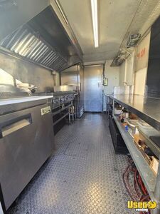 2004 P42 All-purpose Food Truck Exterior Customer Counter Arizona Diesel Engine for Sale