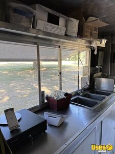 2004 P42 All-purpose Food Truck Exterior Customer Counter Louisiana Diesel Engine for Sale