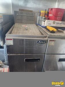 2004 P42 All-purpose Food Truck Fresh Water Tank Colorado Diesel Engine for Sale