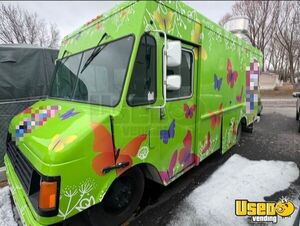 2004 Workhorse P42 Food Truck with Pro-Fire Suppression for Sale in Montana!