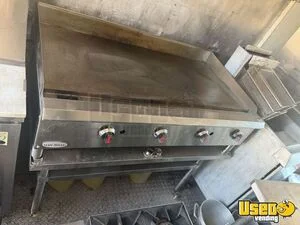 2004 P42 All-purpose Food Truck Prep Station Cooler Arizona Diesel Engine for Sale