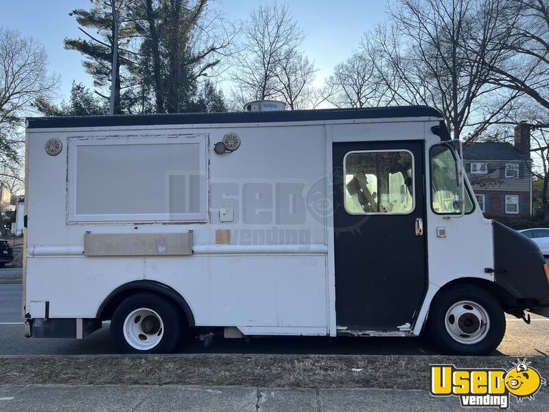 2004 P42 All-purpose Food Truck Virginia Diesel Engine for Sale