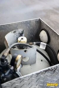 2004 P42 All-purpose Food Truck Water Tank Mississippi Gas Engine for Sale