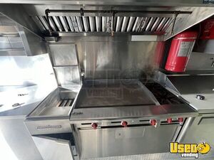 2004 P42 Catering Food Truck Exterior Customer Counter California Diesel Engine for Sale