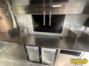 2004 P42 Catering Food Truck Reach-in Upright Cooler California Diesel Engine for Sale