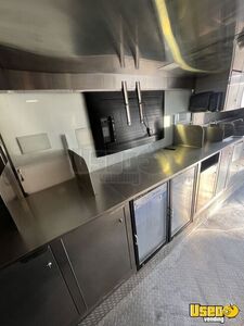 2004 P42 Catering Food Truck Refrigerator California Diesel Engine for Sale