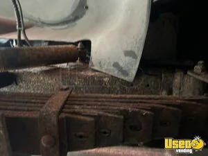 2004 P42 Ice Cream Truck Gray Water Tank Virginia Diesel Engine for Sale