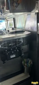 2004 P42 Ice Cream Truck Soft Serve Machine Virginia Diesel Engine for Sale