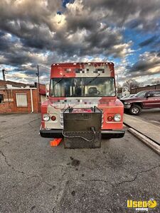 2004 P42 Kitchen Food Truck All-purpose Food Truck Awning North Carolina Diesel Engine for Sale