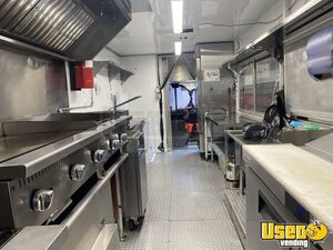 2004 P42 Kitchen Food Truck All-purpose Food Truck Exhaust Fan North Carolina Diesel Engine for Sale