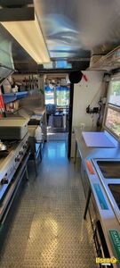 2004 P42 Kitchen Food Truck All-purpose Food Truck Stovetop Colorado Diesel Engine for Sale
