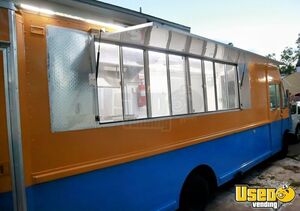 2004 P42 Step Van All-purpose Food Truck Air Conditioning Texas Gas Engine for Sale