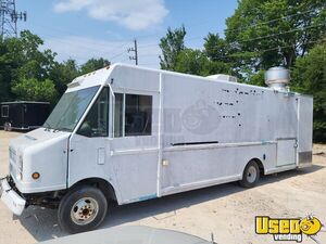 2004 P42 Step Van All-purpose Food Truck Diamond Plated Aluminum Flooring Texas Gas Engine for Sale