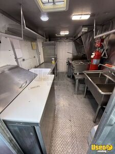 2004 P42 Stepvan All-purpose Food Truck Diamond Plated Aluminum Flooring Utah Gas Engine for Sale