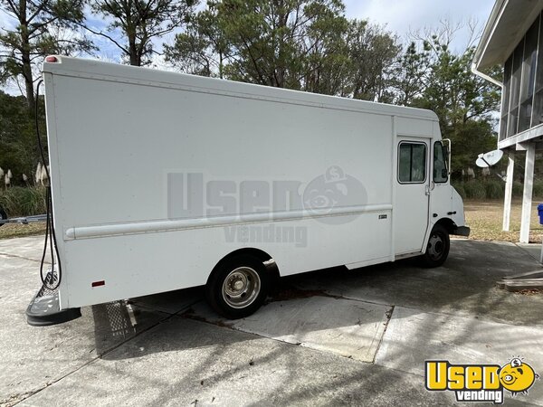 2004 P42 Stepvan North Carolina Gas Engine for Sale