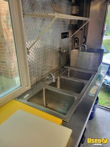 2004 P42 Taco Food Truck Generator Connecticut Diesel Engine for Sale