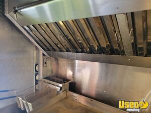 2004 P42 Taco Food Truck Shore Power Cord Connecticut Diesel Engine for Sale