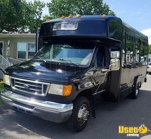 2004 Party Bus Tennessee Gas Engine for Sale