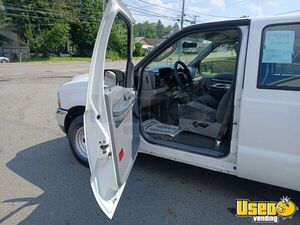 2004 Real-tuff Lunch Serving Food Truck Exterior Lighting Pennsylvania Gas Engine for Sale