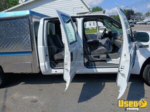 2004 Real-tuff Lunch Serving Food Truck Sound System Pennsylvania Gas Engine for Sale